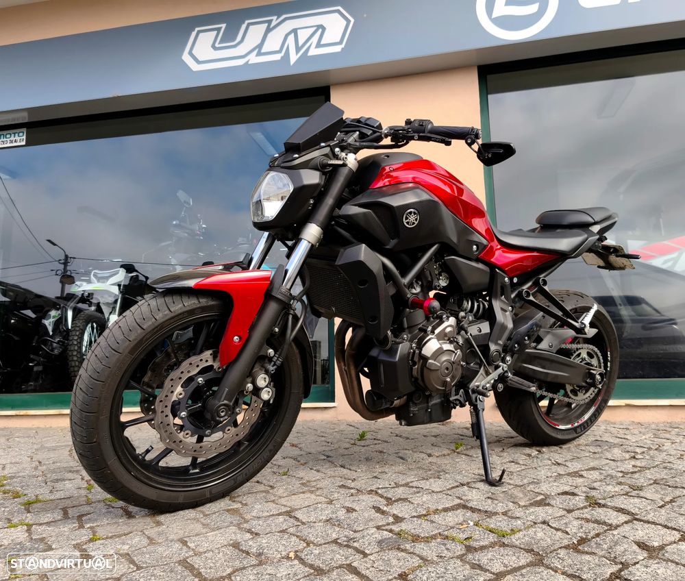 Yamaha MT-07 A2 - 6