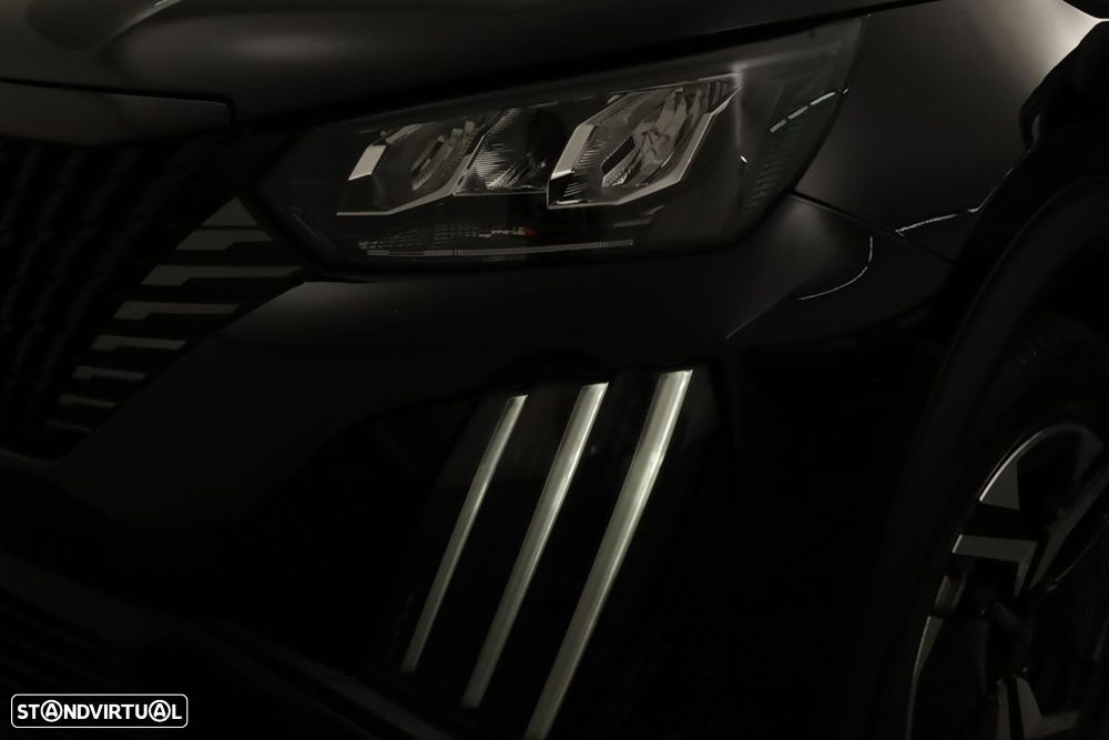 Peugeot e-2008 50 kWh Allure - 6
