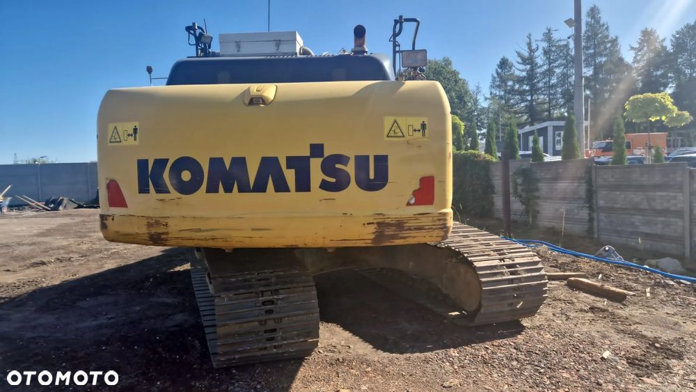 Komatsu PC210 LCi-10 - 9