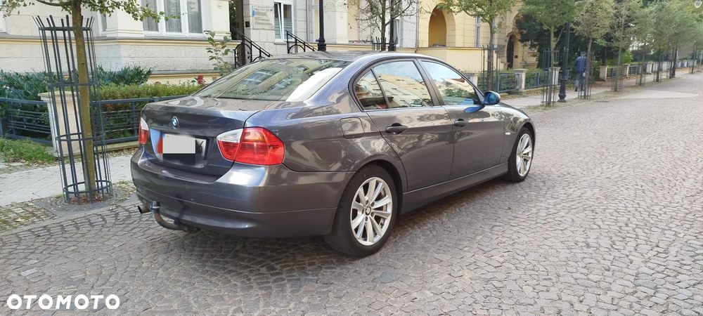 BMW 3 Series 2006 photo 4