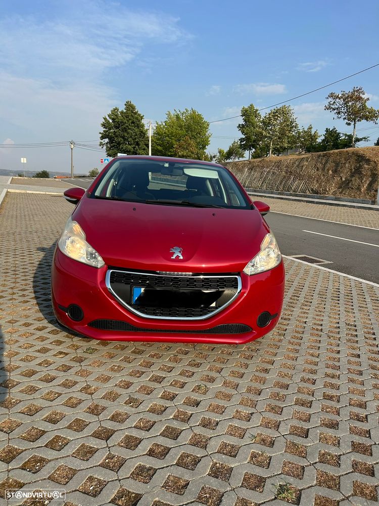 Peugeot 208 PureTech 82 Allure - 4