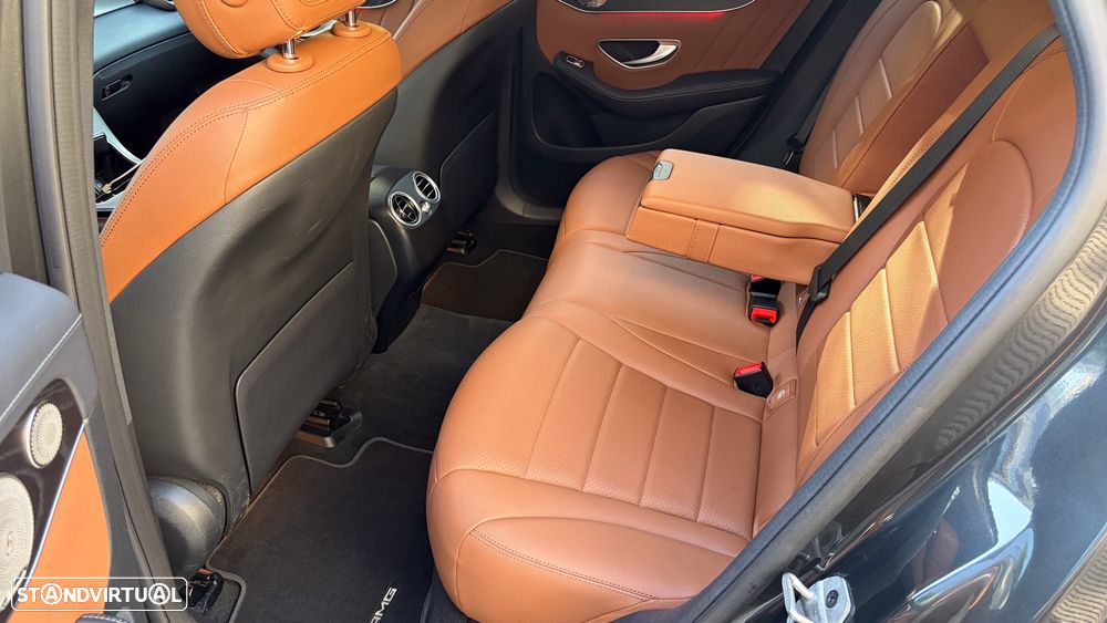 Mercedes-Benz GLC 300 de 4Matic 9G-TRONIC AMG Line - 39
