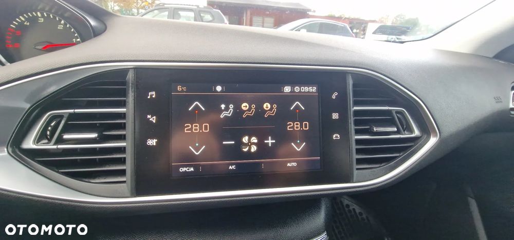 Peugeot 308 1.6 BlueHDi Active S&S - 29