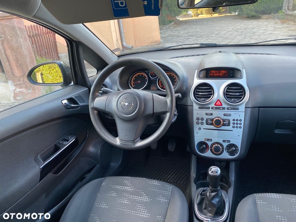 Opel Corsa - 21