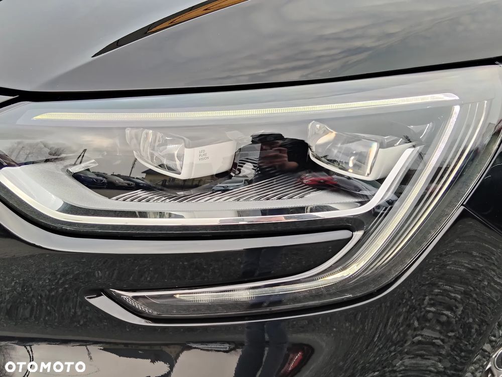 Renault Megane ENERGY TCe 130 BOSE EDITION - 10