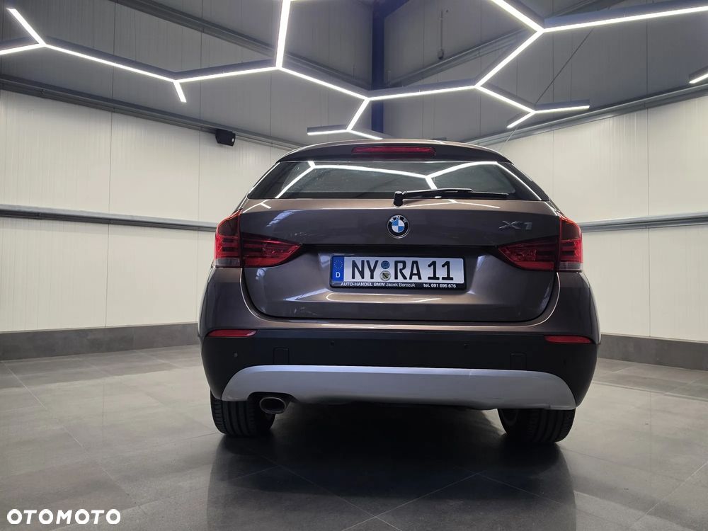BMW X1 sDrive20d - 15