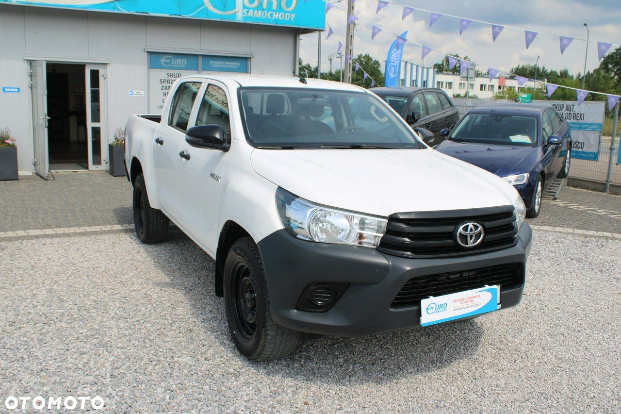 Toyota Hilux - 4