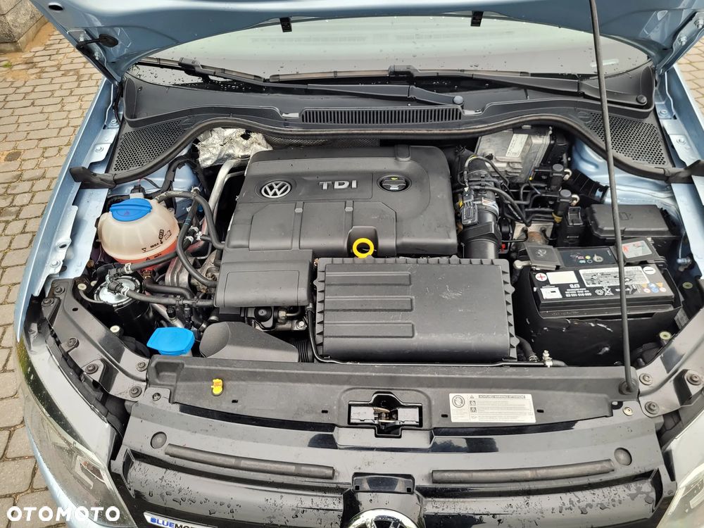 Volkswagen Polo - 8