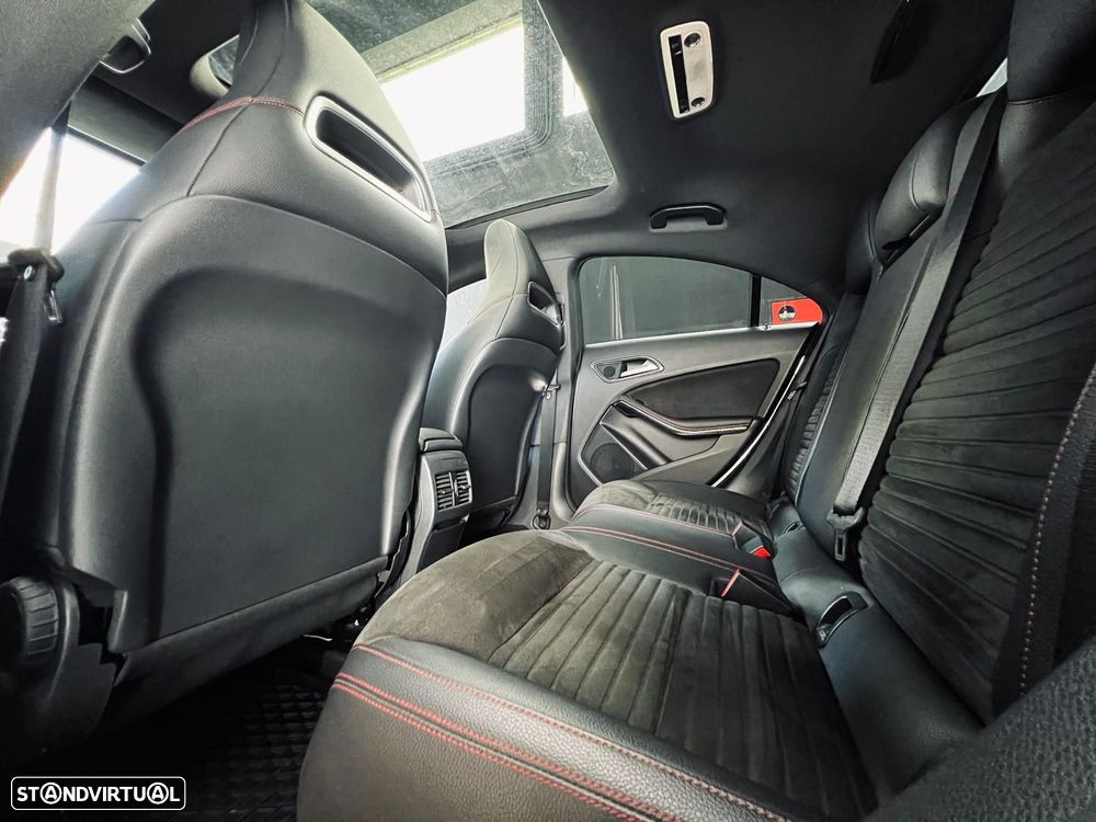 Mercedes-Benz CLA 220 CDI AMG Line Aut. - 41