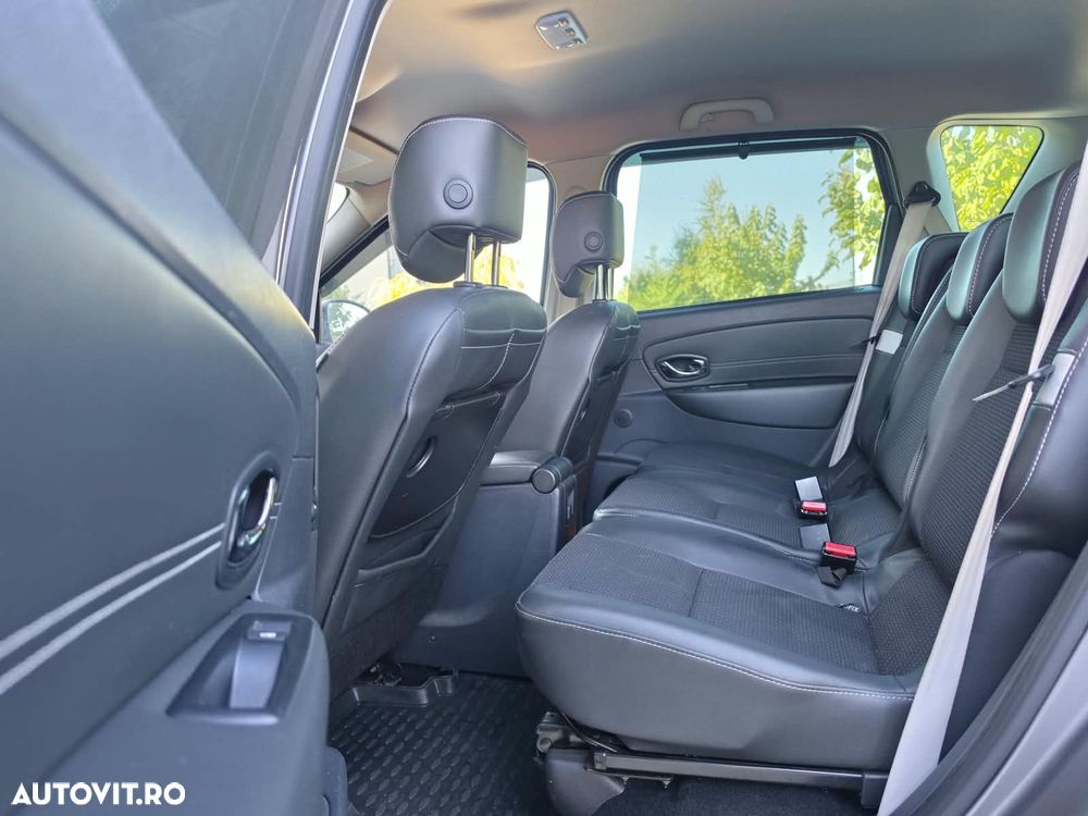 Renault Scenic - 8