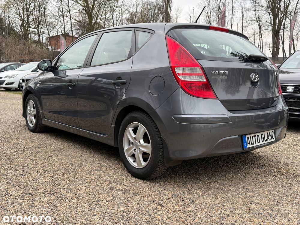 Hyundai i30 1.6 blue Style - 3