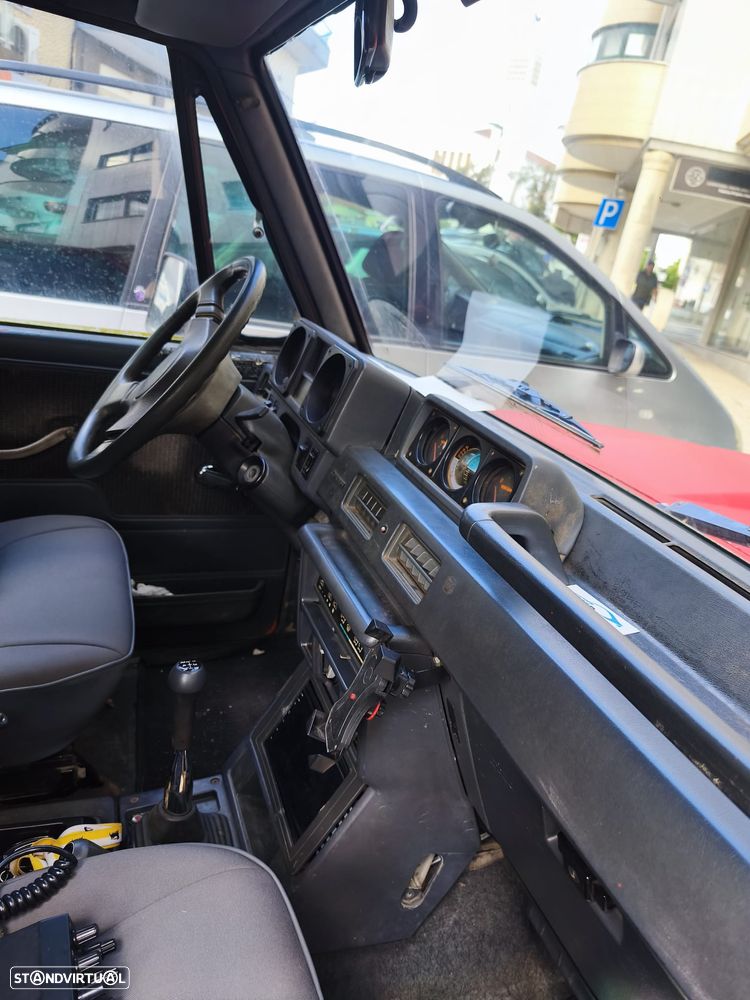 Mitsubishi Pajero - 12