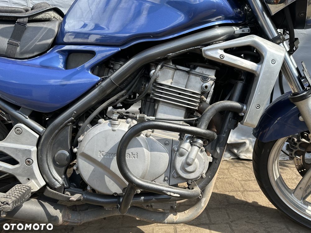 Kawasaki ER - 10