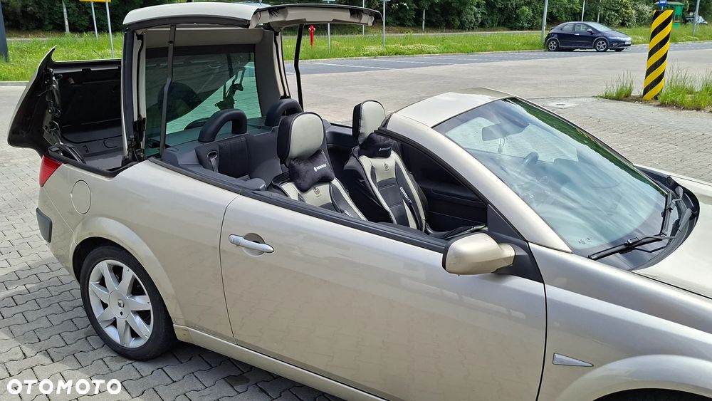 Renault Megane 1.6 16V Confort Dynamique - 9