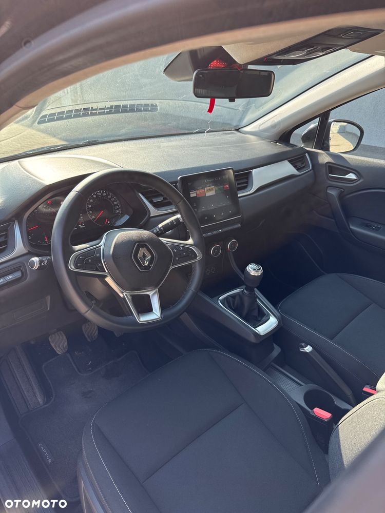 Renault Captur - 12