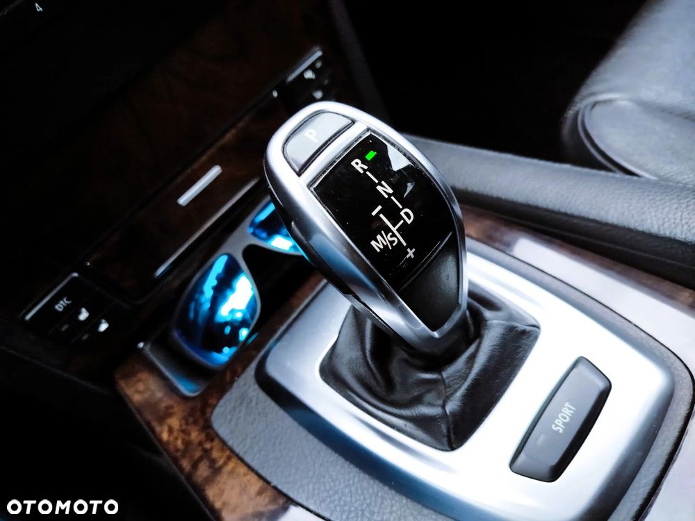 BMW Seria 5 - 31