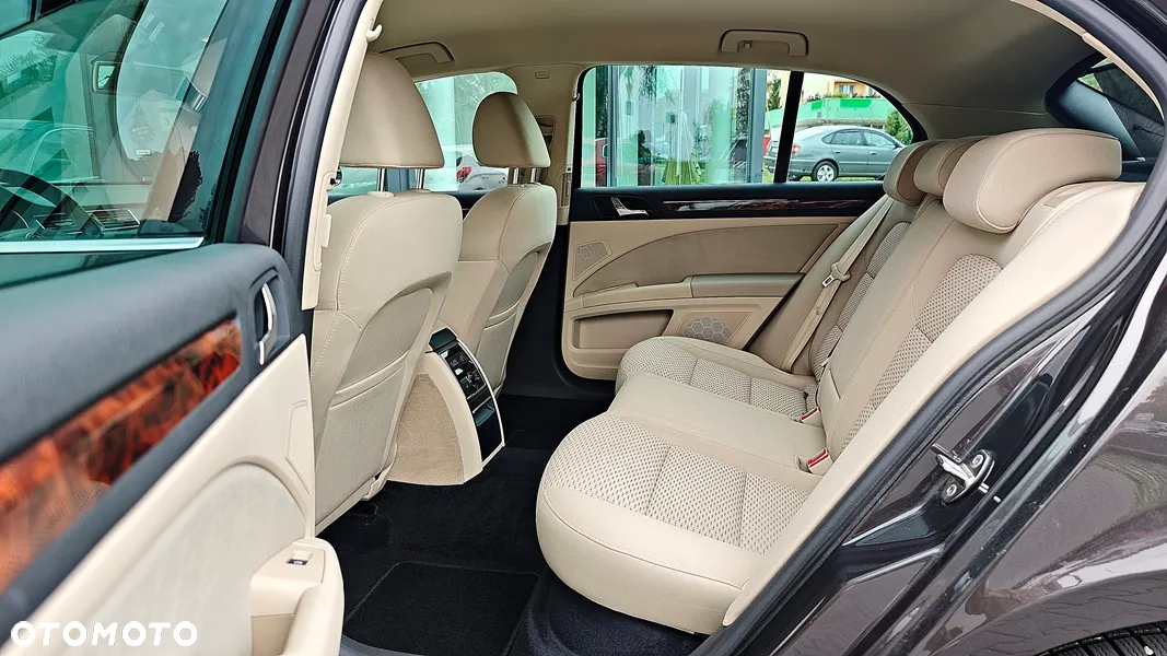 Skoda Superb 1.8 TSI 4x4 Platinum - 28