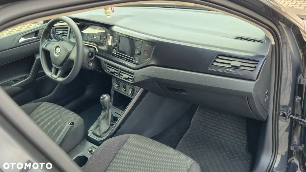 Volkswagen Polo 1.6 TDI SCR Trendline - 22