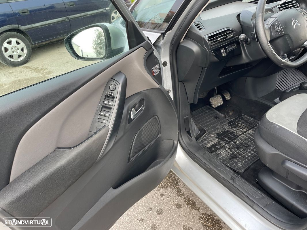 Citroën C4 Picasso 1.6 BlueHDi Attraction - 25