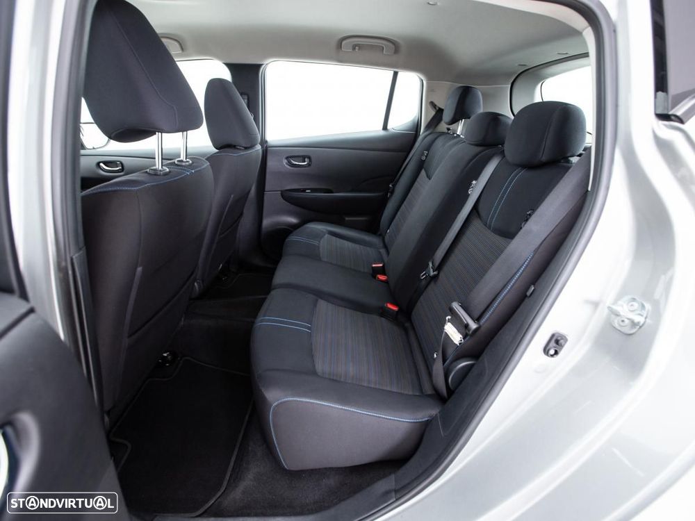 Nissan Leaf Acenta - 10