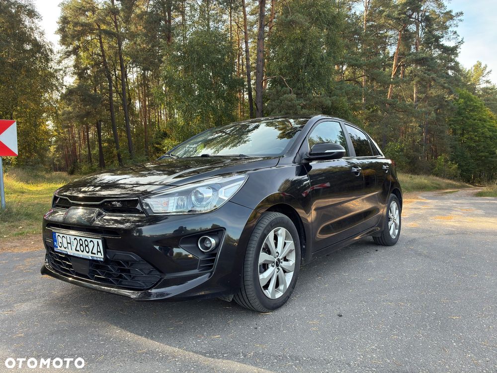 Kia Rio - 1