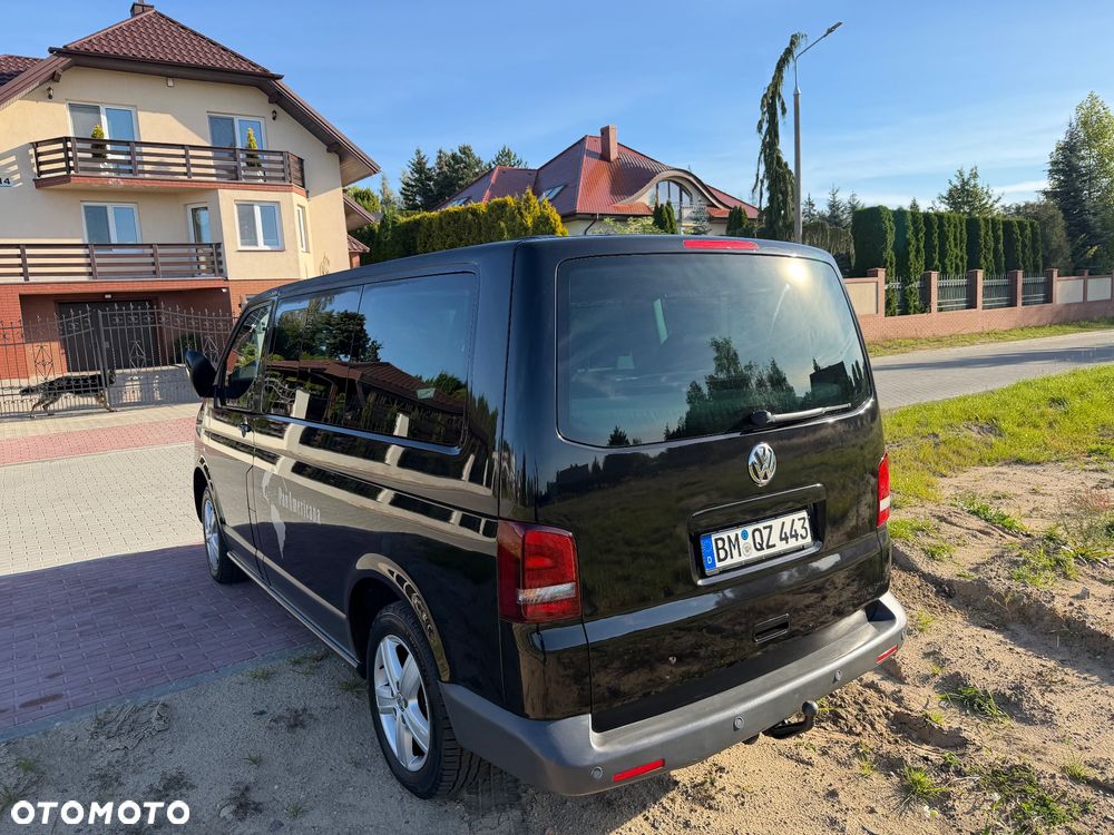 Volkswagen Multivan - 15
