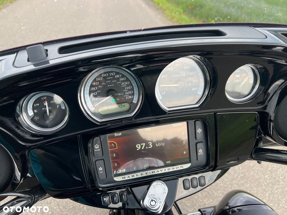 Harley-Davidson FLHT Electra Glide Standard - 12