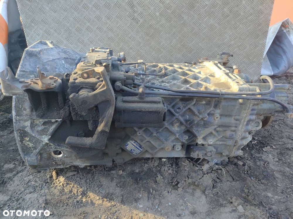 SKRZYNIA BIEGÓW RENAULT PREMIUM  SKRZYNIA ZF 16S181 - 7