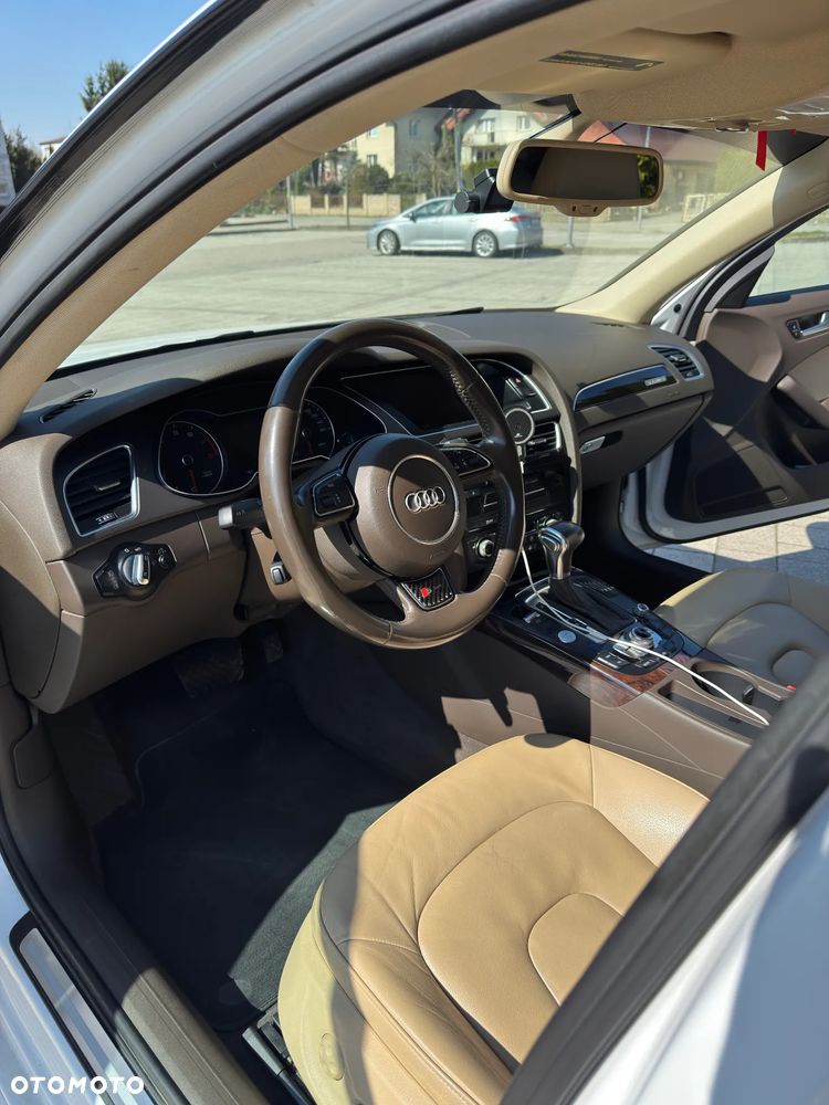 Audi A4 Limousine - 20