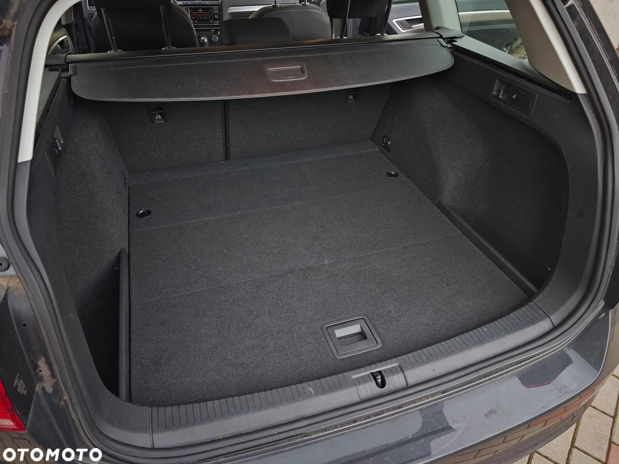 Volkswagen Golf VII 1.0 TSI BMT Trendline - 16