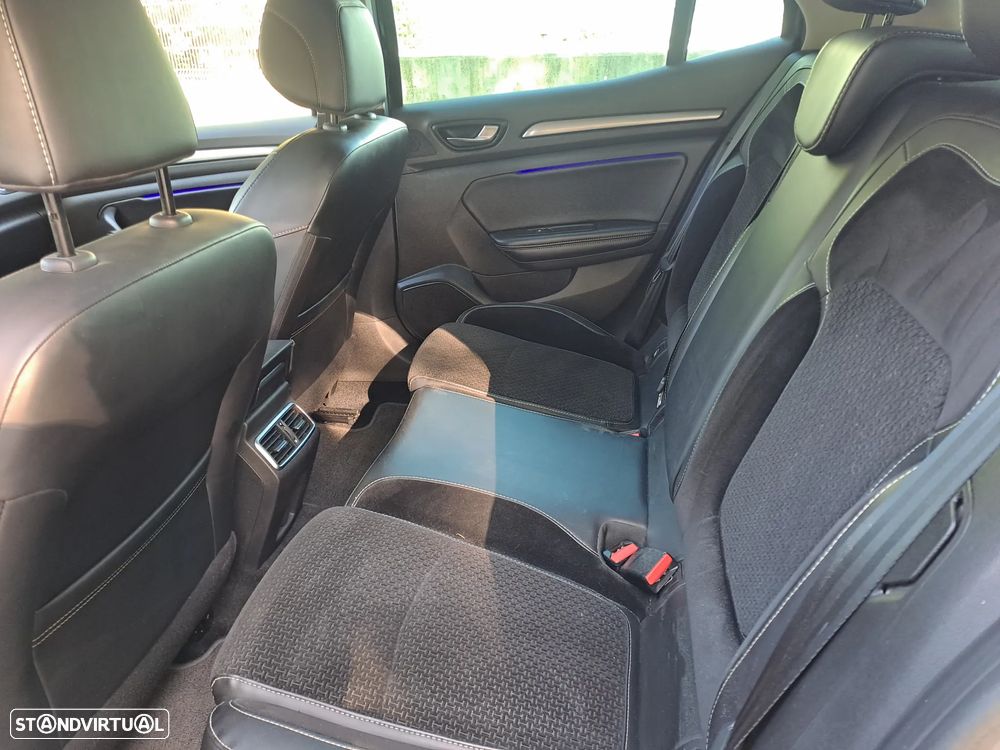 Renault Mégane ENERGY dCi 130 BOSE EDITION - 13
