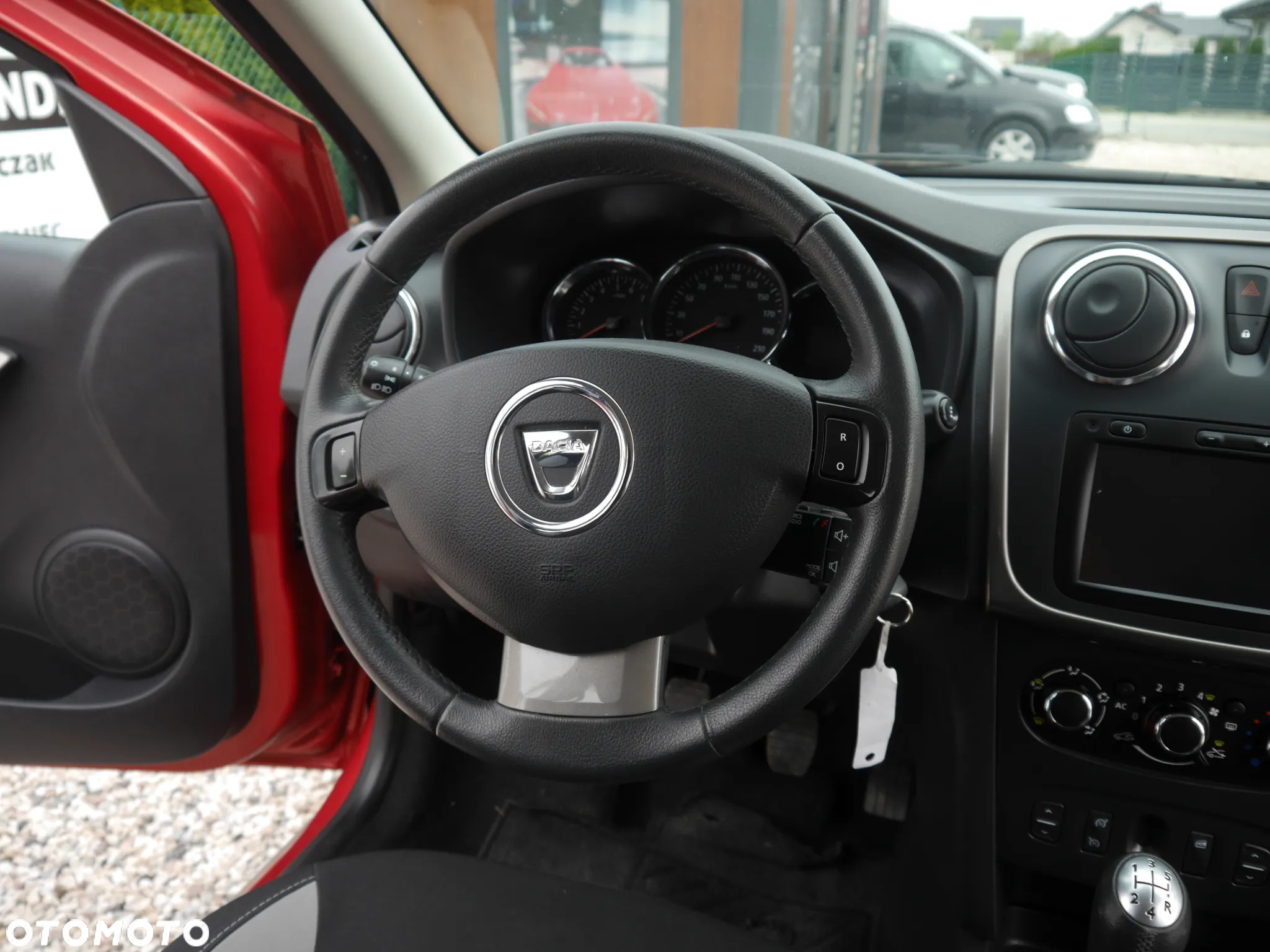 Dacia Sandero Stepway 1.5 dCi Laureate - 8