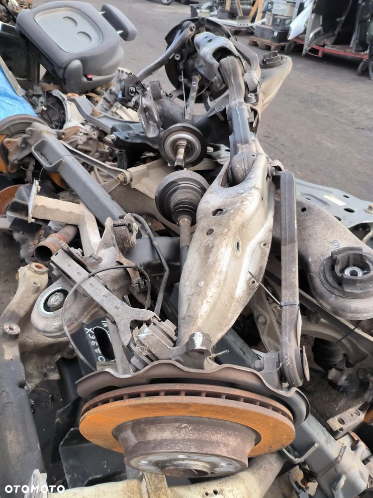 Belka osi tylnej Mercedes-Benz SL-class, SL R230  2003r. - 1