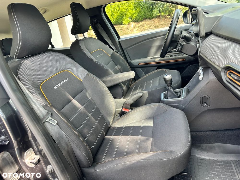Dacia Sandero - 23