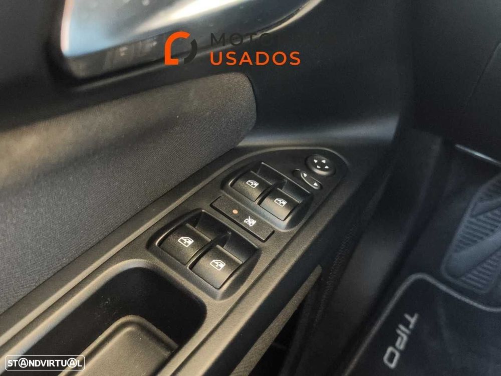 Fiat Tipo Cross 1.3 Multijet City - 19