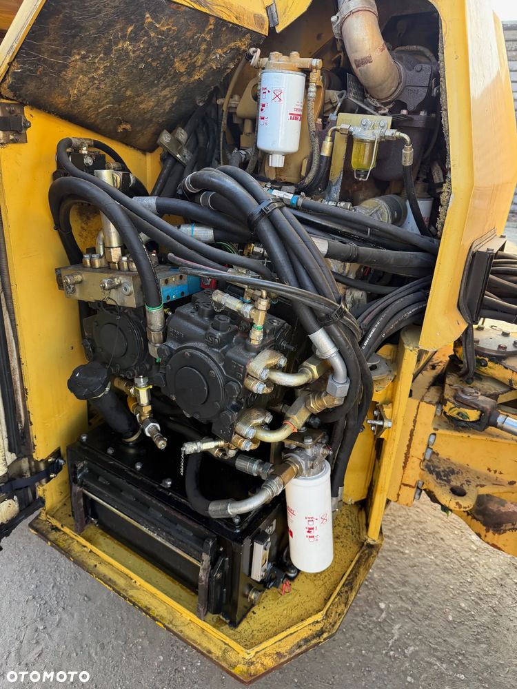 Dynapac CC422HF / 10450 kg / Nóż / - 16