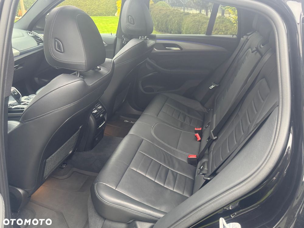 BMW X4 - 29