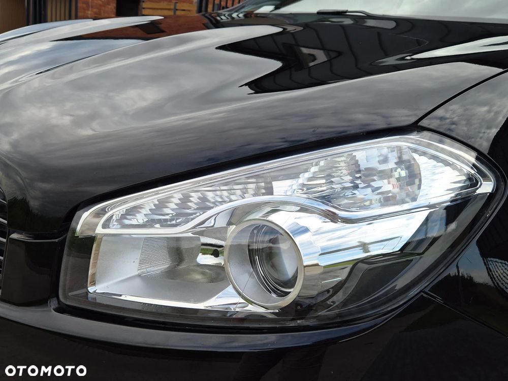 Nissan Qashqai+2 2.0 4x4 Tekna - 12