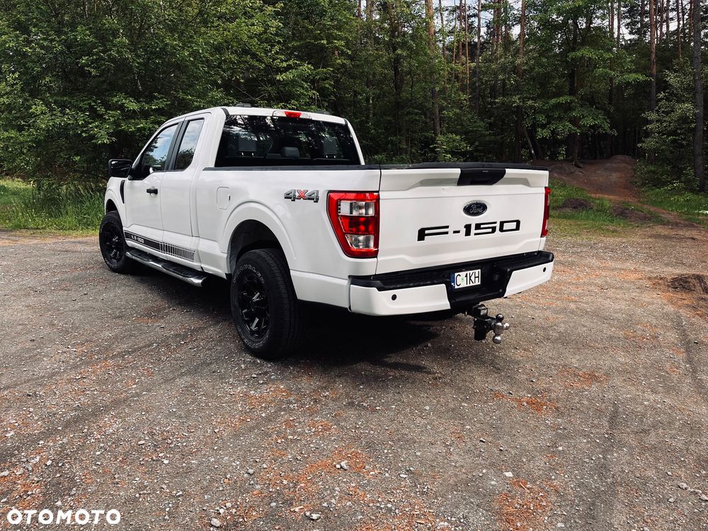 Ford F150 - 4