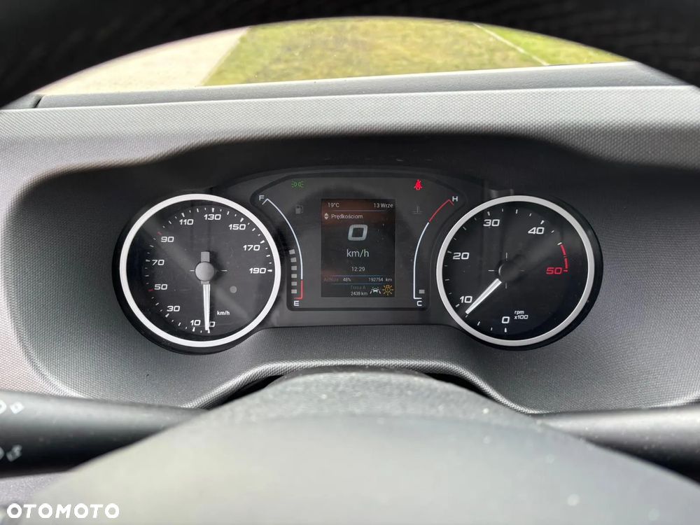 Iveco DAILY - 28