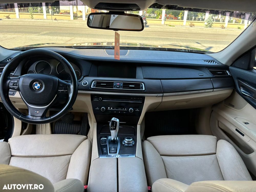 BMW Seria 7 740d xDrive Aut. - 10