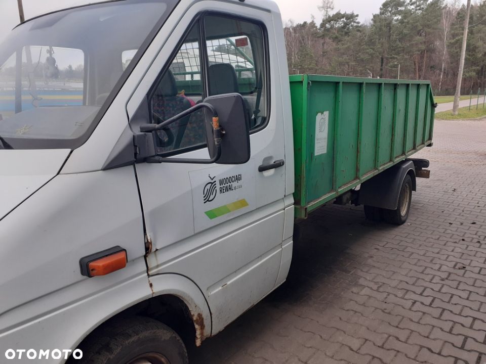 Mercedes-Benz SPRINTER - 2