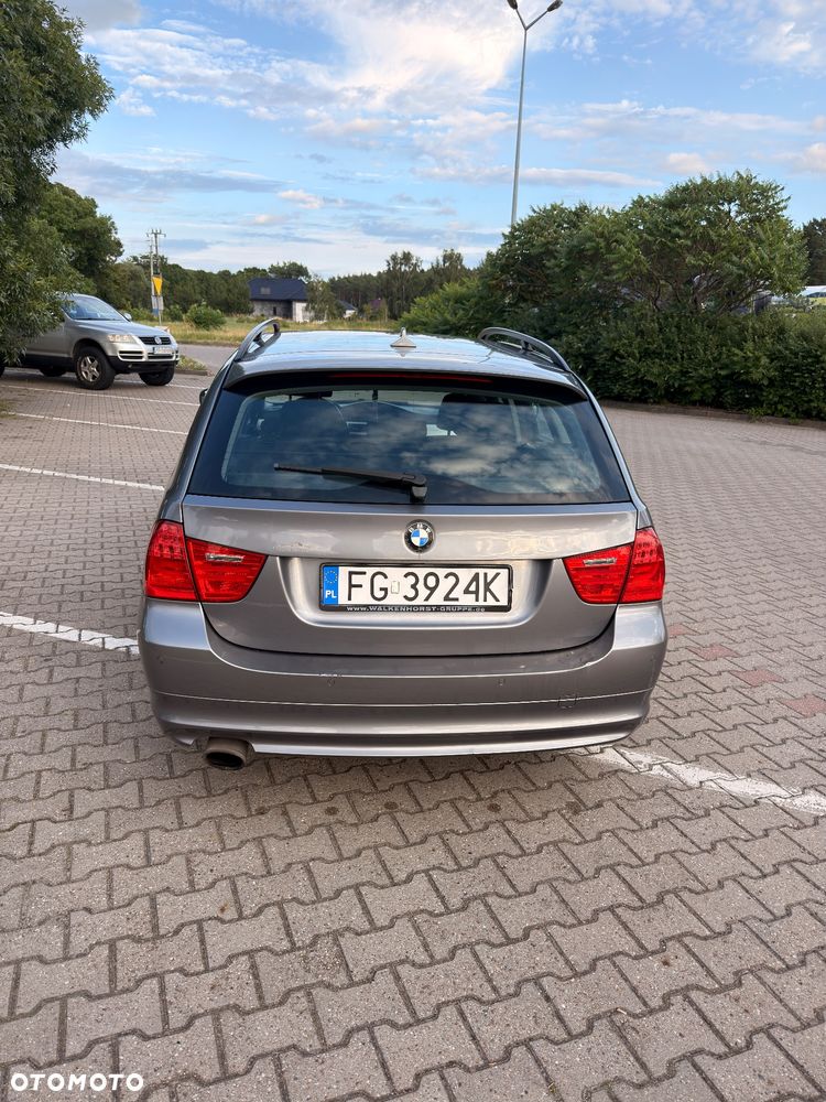 BMW Seria 3 320d - 3