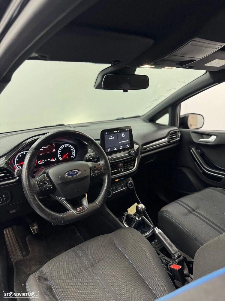 Ford Fiesta 1.5 EcoBoost ST - 13
