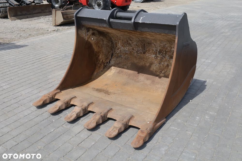 Duża Łyżka kopiąca Volvo 2m3 do gąsienicy EC300, EC350, CAT 330, PC290LC, DX300, R 934 - 13