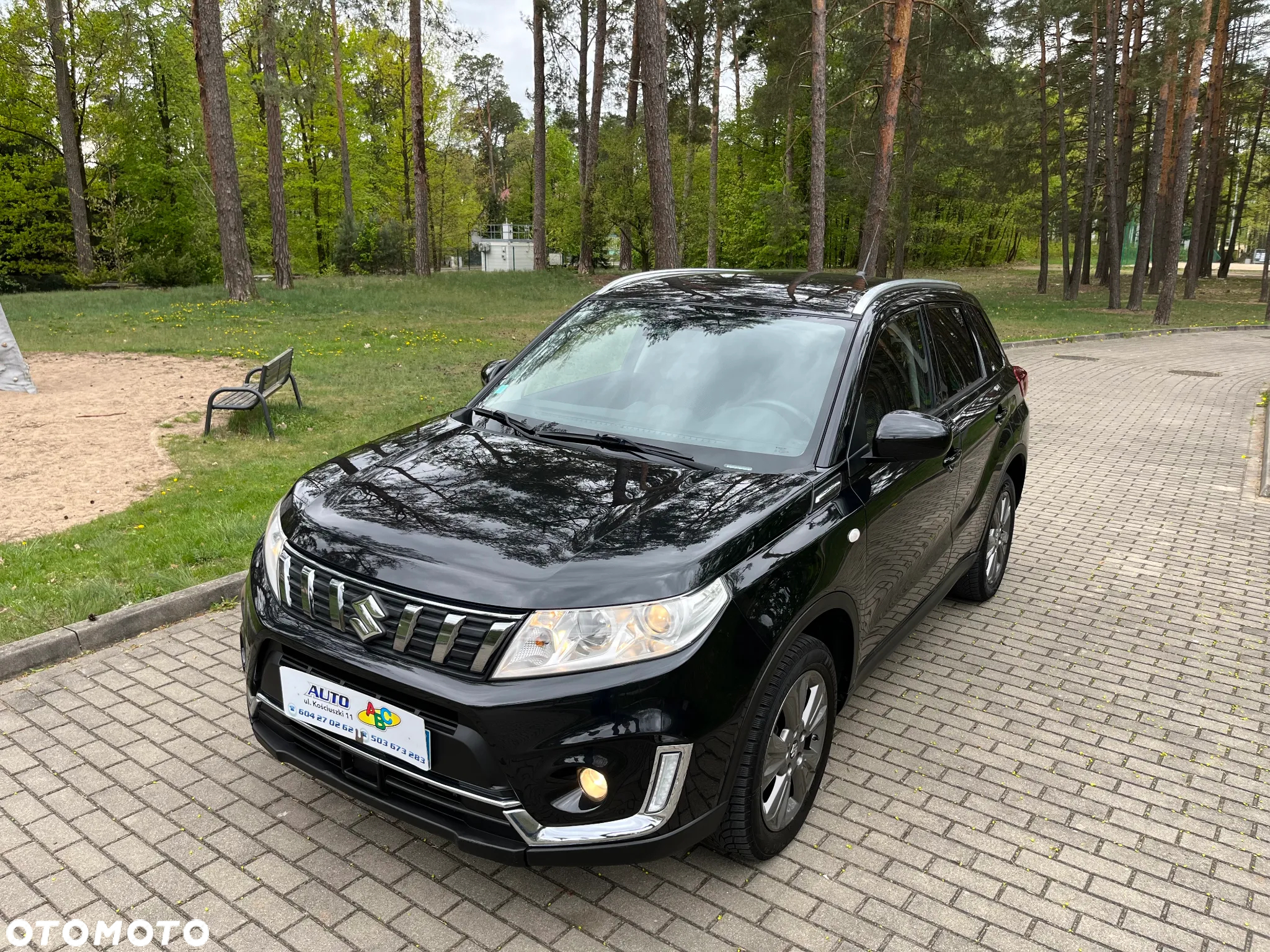 Suzuki Vitara 1.0 Boosterjet Premium 4WD - 2