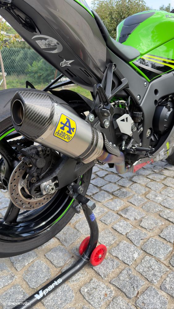 Kawasaki Ninja ZX10R - 5