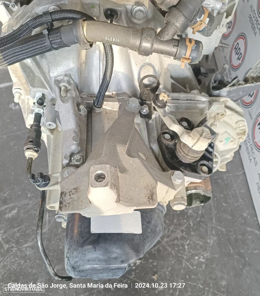 Caixa de 5 velocidades Renault Megane 3 1.5 DCI, referência JR5175 . - 2