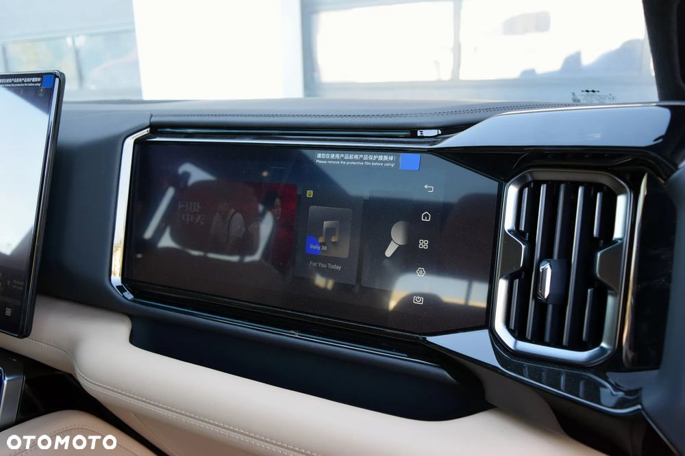 BYD Leopard 8 - 35