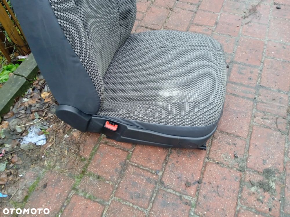 FOTEL KIEROWCY DUCATO 06- - 5